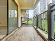 果林广场旁大型商业综合体 86平精装小三房 全南向板式户型