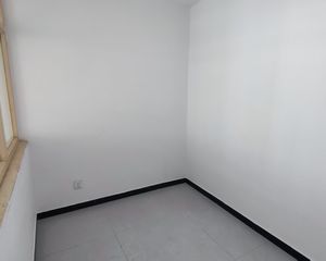 十七中保师书包 2楼南北通透正房干净 总价低 业主精装修