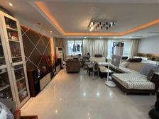 美丽家园复式大露台。实用200多,可以拎包入住来电可谈。
