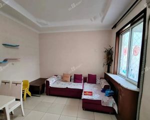 润杰经典 三室一厅一卫 周边配套齐全 交通便利 采光好