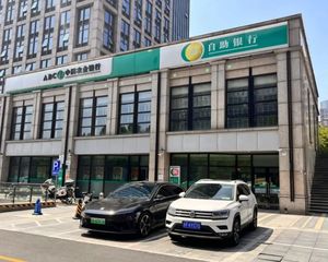 单价2.7万丨海淀上地丨可餐饮 会所 办公 公寓等 带大