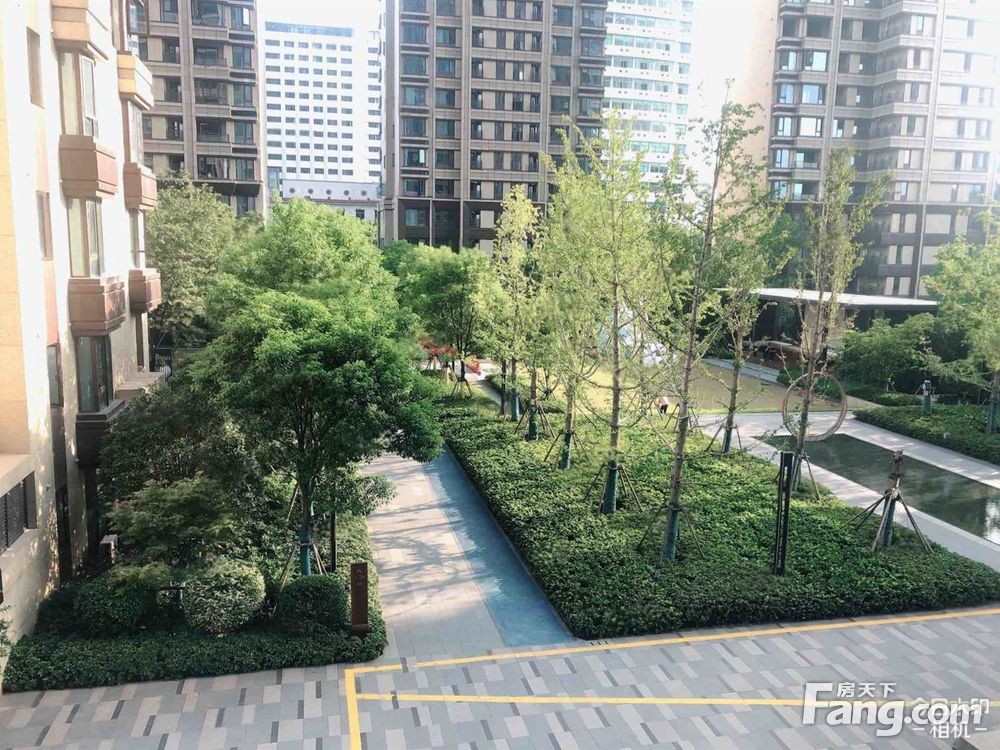 小区相关图