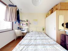 房子户型好,高区采光好,近地铁,省税,诚意出售。