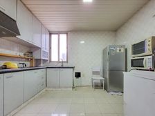 户型方正,两房朝南,厅朝南,采光好,通风好