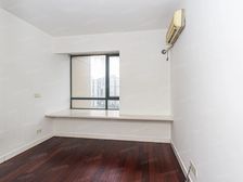 北看蓬莱公园东方明珠,卧室两南一北,前后视野开阔