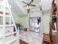 顶楼复式+单价低+商品房+诚意出售