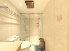 带花园、有车位,室内电梯,有天有地,看房方便别墅