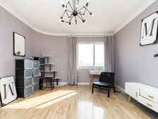 高区看苏州河景观,前后无遮挡,房型方正得房率高