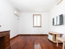 近地铁黄浦区花园小区江南新苑3房装美中间楼层