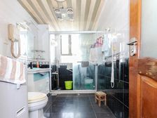 近地铁黄浦区花园小区江南新苑3房装美中间楼层