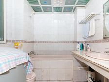 电梯房,一梯两户,户型好,得房率高,急售,看房方便