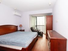 南北通透,高区采光好,精装修,有产权车位(另算)