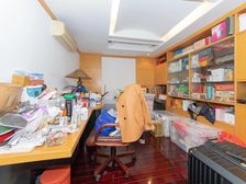 内环内,顶复带大楼台,带阁楼,使用面积多