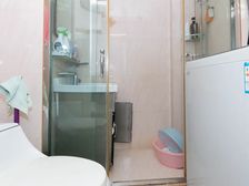 新天地,地铁口,高区,朝南一房一厅,诚意出售!!