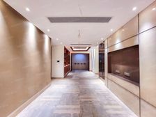 别墅般体验,使用面积490多平,私家影院健身房+车库