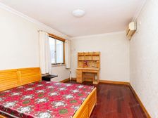 内环内大三房,电梯小高层,南北通全明户型