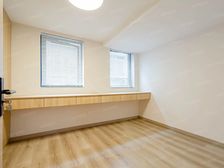 有天有地全幢新里,精装,紧挨着南京西路锦仓文华