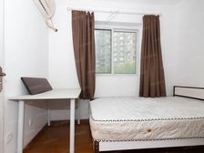 《次新小区》位置安静,全明户型,看房随时