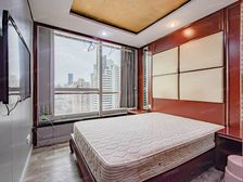 此房满五年税费低,中区,景观朝北视野佳,落地窗开阔