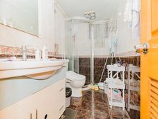 双南两房,全明户型。满五,税少。