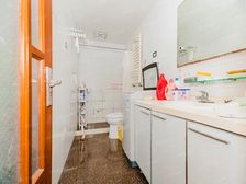 翠湖6期身旁,人车分流小区。老西门地铁口O米。