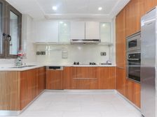 仁恒公园世纪新出大平层中间楼层保养如新有车位!