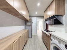 税费少,房龄新,精装修户型通透,无遮挡