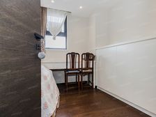 永业公寓4室2厅南北