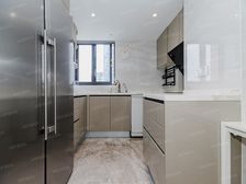 永业公寓4室2厅南北