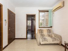 商品房小区,12号21号地铁口,中低楼层