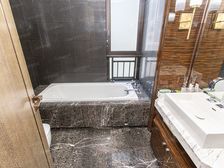 黄浦16年次新房,人车分流,有产权车位全明得房率83%