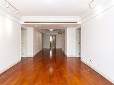 干挂石材,一梯一户,高区采光好,南北t设计有车位