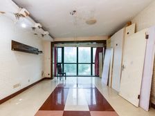 低于同户型成交100W+,6轨交,房型正采光好,看房方便