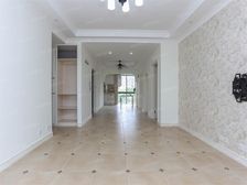 层高3米+小区二期央位+精装带地暖+业主诚意+价格可谈