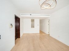 淮海路上3梯1户,刷卡到户,带保姆间双厨房