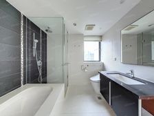 百平客餐厅丨高区景观大平层、一览新天地蕞美城市界面