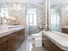 名下一套房高区楼层可看到黄浦江全屋地暖