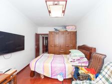 地铁9/13号,小区环境好,布局方正配套齐全,闹中取静