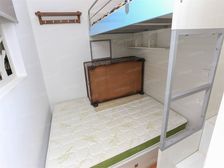 稀有大一房;客厅带阳台;位置佳;次次顶楼