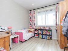 此房满五年产权清晰,内环带电梯,年商品房住宅小区