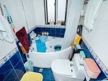 新天地南北大三房,大露台+阳台,满五年,好停车