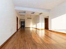 钥匙房翠湖六期旁,人车分流社区,有产权车位