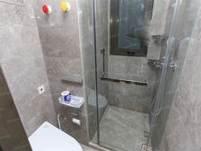 全南户型,开发商浅色系精装,拎包入住,高区视野开阔