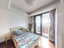 空中别墅大露台有车位五房朝南