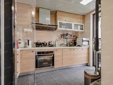 静安华庭二期精品两房两卫,精装修有地暖,诚意出售