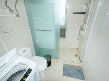 高区江景房附带一个可停三辆车的产权车位