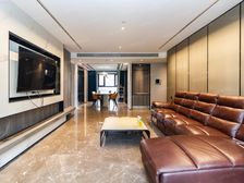 华侨城央企高品质小区,7/13号线双轨,出门鸿寿坊商场