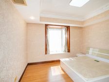 豫园板块,人车分流,动静分离,双轨交汇