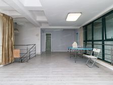 傲踞城市H心,坐拥无O敌景观俯瞰城市繁华与河滨美景