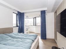 豫景公寓:黄浦露台30平米装修标准100万,居家自住